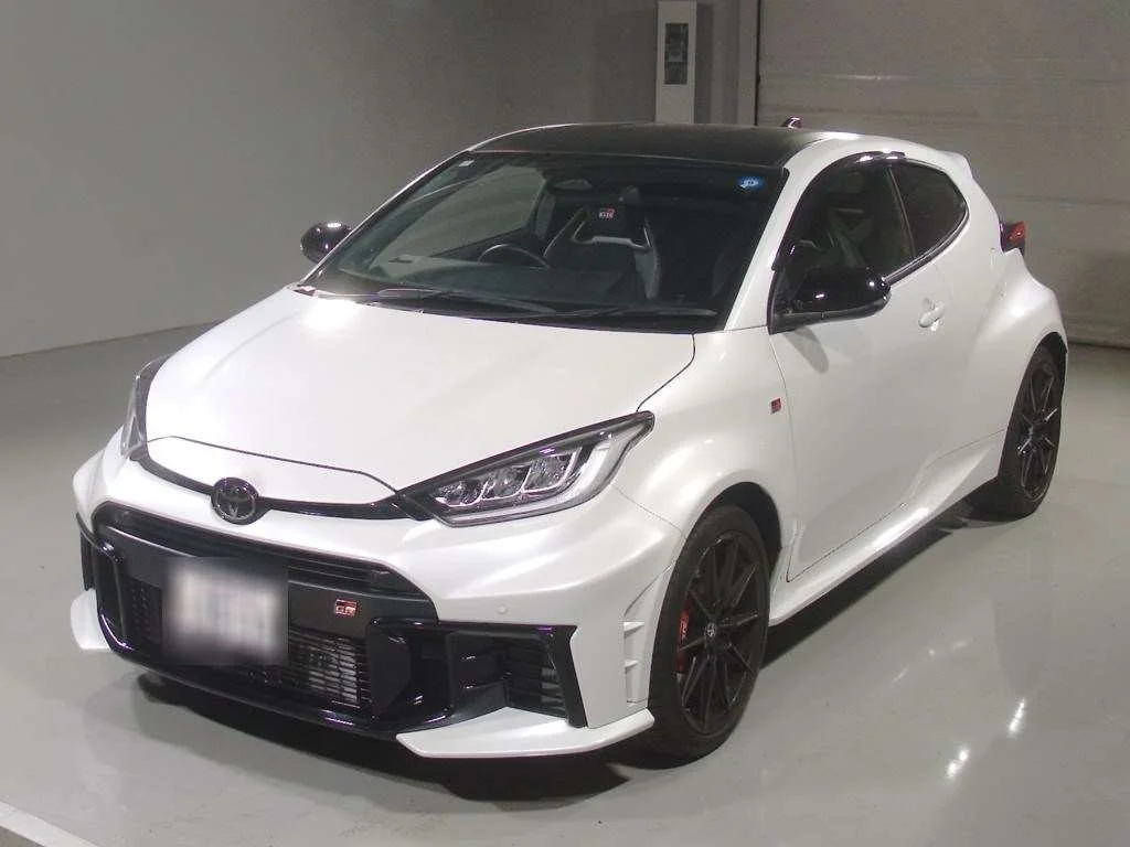 Toyota GR Yaris GXPA16 2024